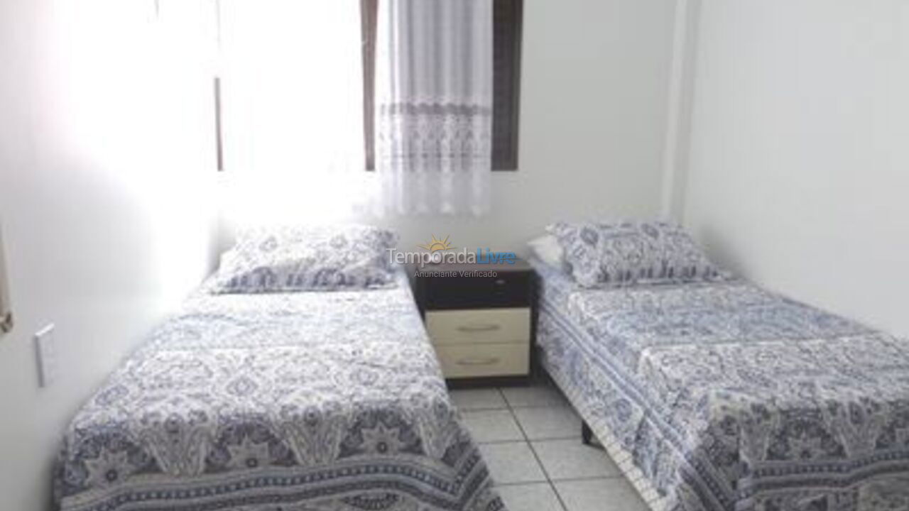 Apartamento para alquiler de vacaciones em Florianopolis (Praia dos Ingleses)