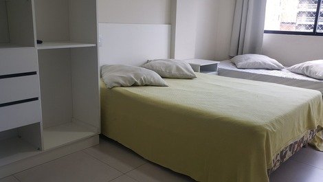 3 BEDROOM APARTMENT WITH AIR, BALCONY WITH BARBECUE, BALNEARIO CAMBORIU