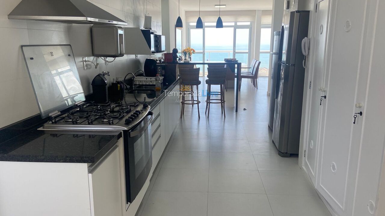 Apartamento para aluguel de temporada em Guarujá (Pitangueiras)