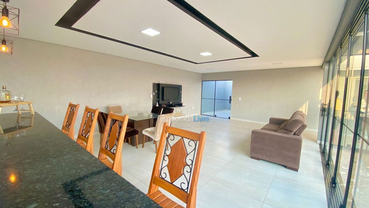 House for vacation rental in Olímpia (Jardin Residencial Parque Vila Lobos)