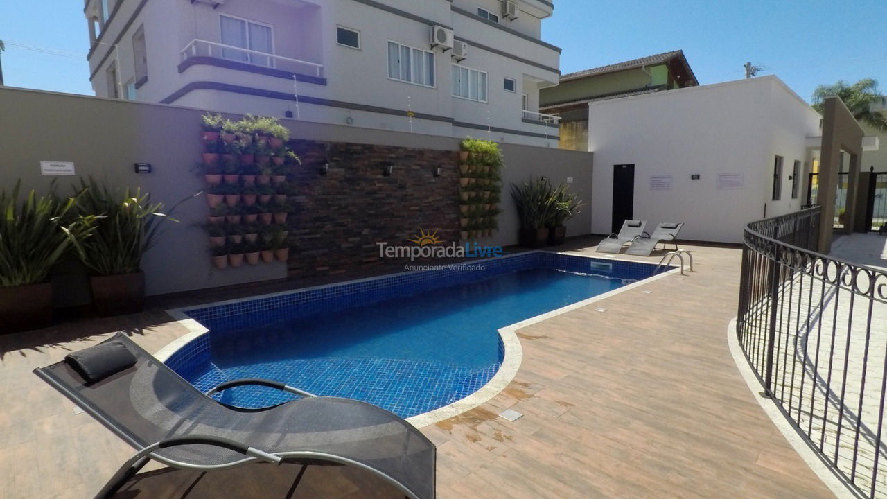 Apartment for vacation rental in Bombinhas (Praia de Bombas)