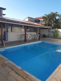 Casa con piscina a 300mts de la playa