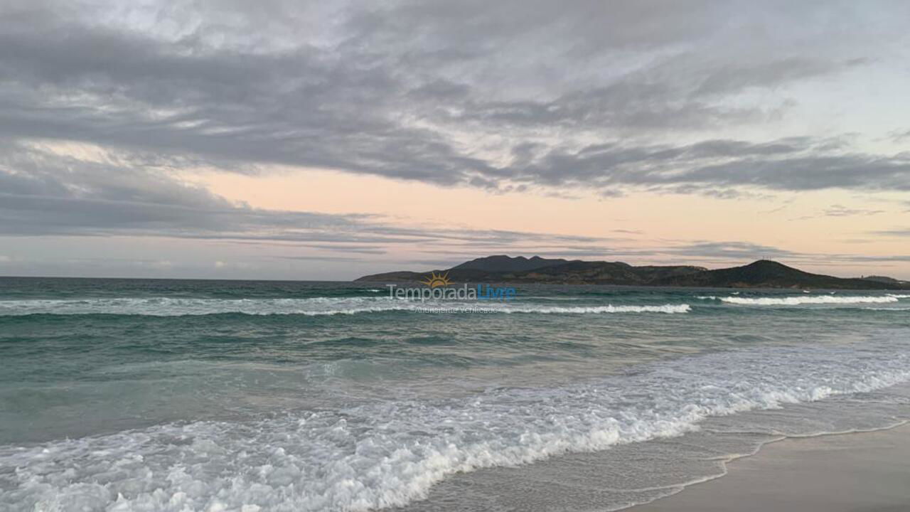 Casa para aluguel de temporada em Cabo Frio (Praia do Foguete)