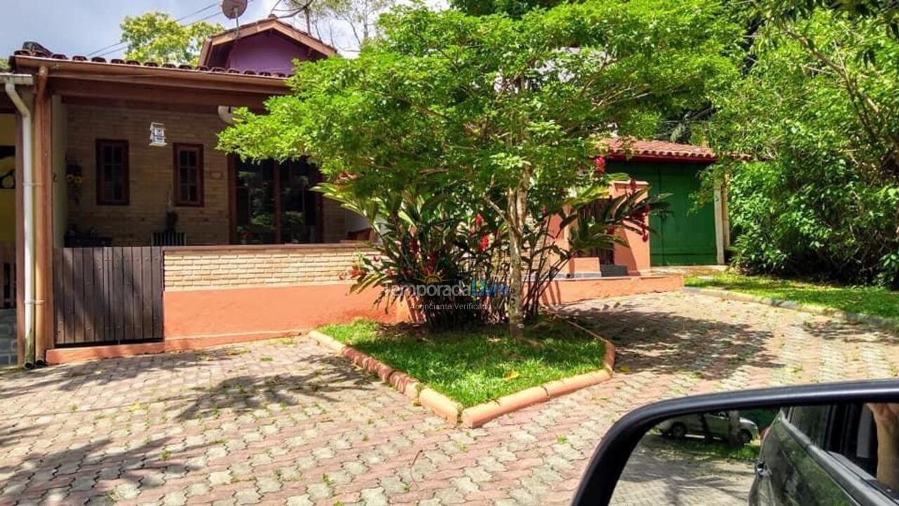 Casa para alquiler de vacaciones em São Sebastião (Praia de Boiçucanga)