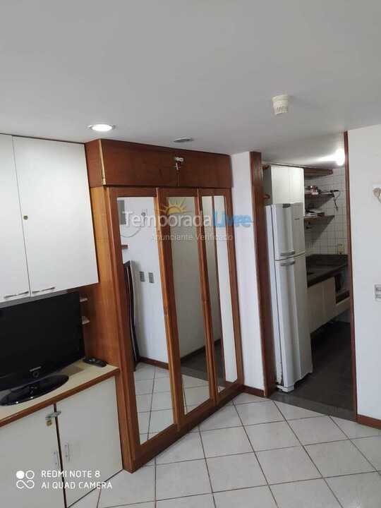Apartamento para aluguel de temporada em Salvador (Corredor da Vitória)
