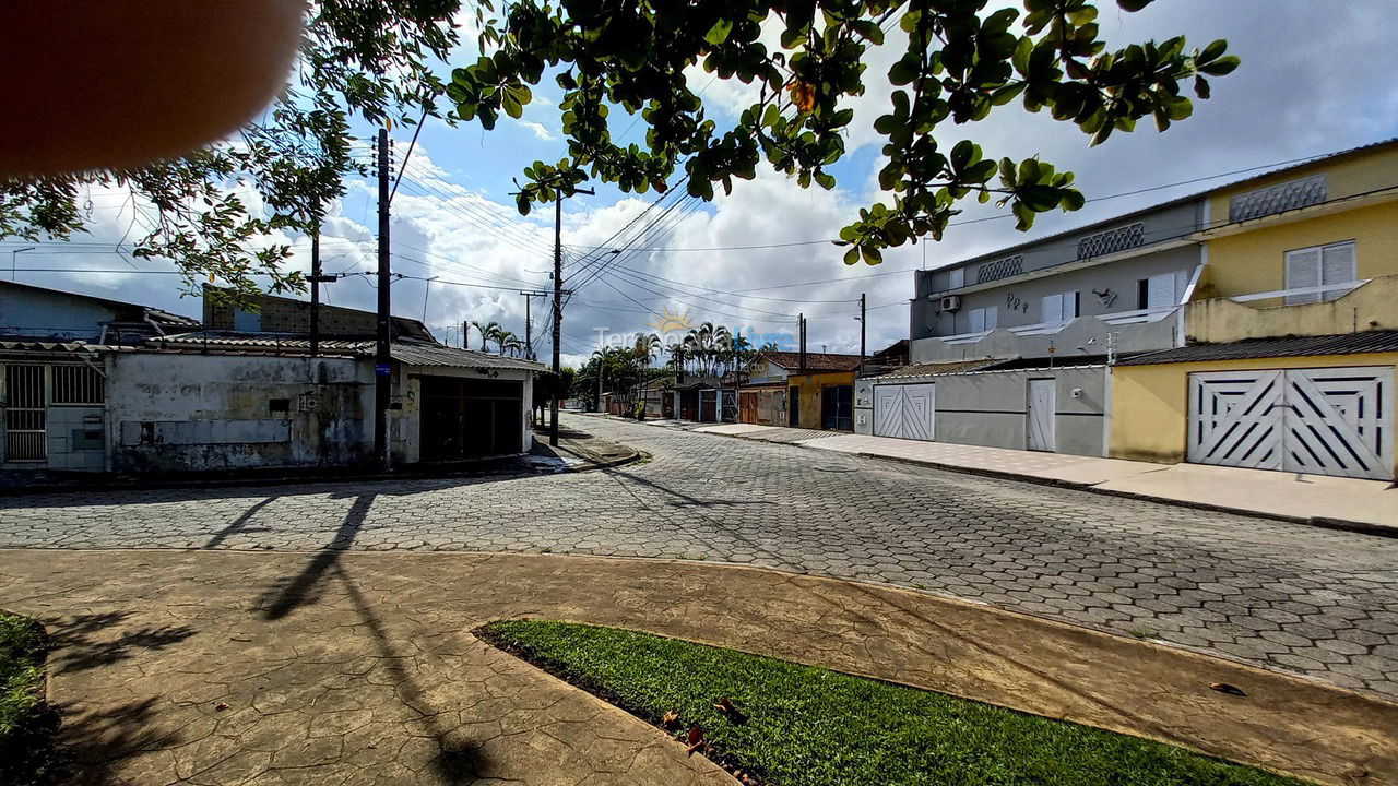 Casa para alquiler de vacaciones em Mongaguá (Balneario Itaguai)