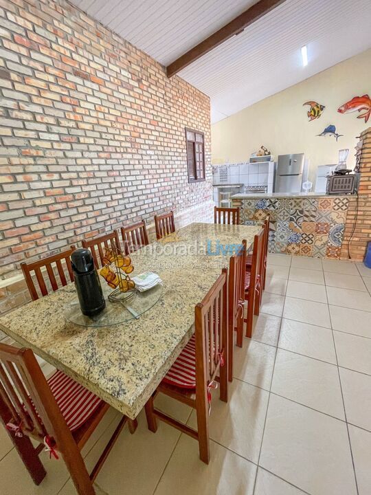 Casa para aluguel de temporada em Beberibe (Praia do Uruaú)