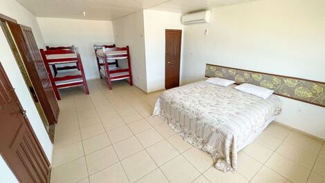 Alugo excelente casa de praia por temporada pé na areia,praia do Uruaú