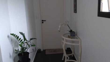 Ótimo Apartamento 150 mts da praia próximo ao Pão de Açúcar