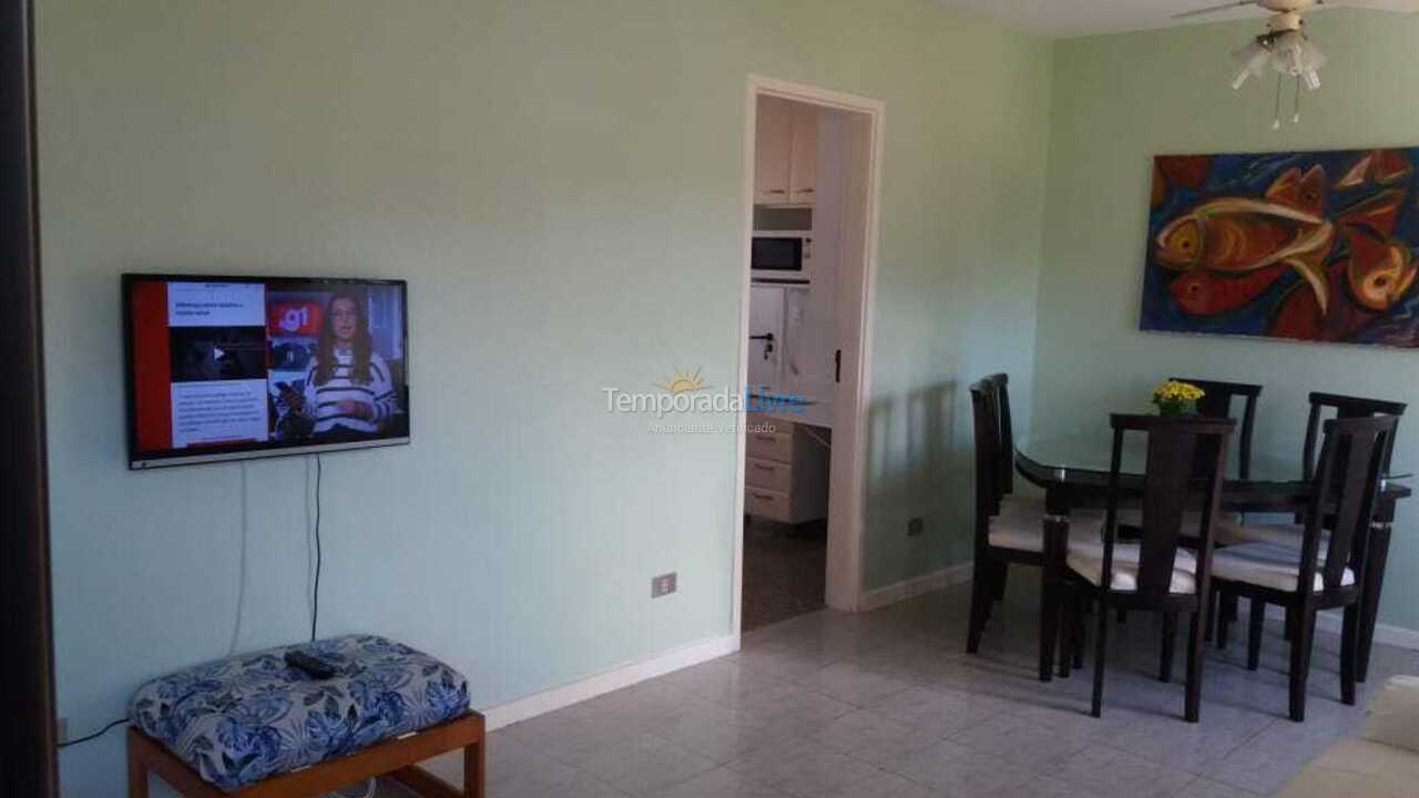 Apartamento para aluguel de temporada em Guarujá (Pitangueiras)