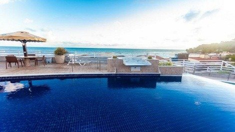 Piso con balcón vista al mar en Apart Hotel Pipa's Bay