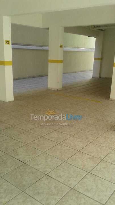 Apartamento para aluguel de temporada em Itapema (Meia Praia)