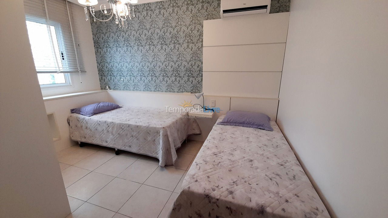 Apartment for vacation rental in Balneário Camboriú (Praia Central)
