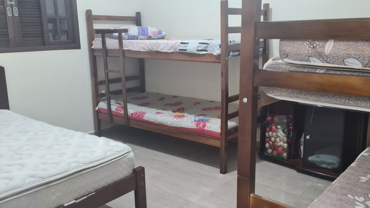 Granja para alquiler de vacaciones em Mairinque (Dona Catarina)