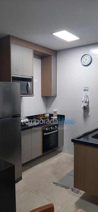 Casa para aluguel de temporada em São Sebastião (Camburi)