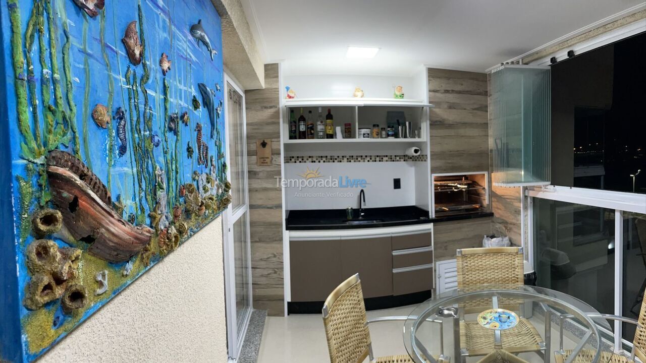 Apartamento para aluguel de temporada em Guarujá (Enseada)