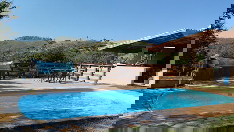 Chácara Nova com Spa e Lazer Completo