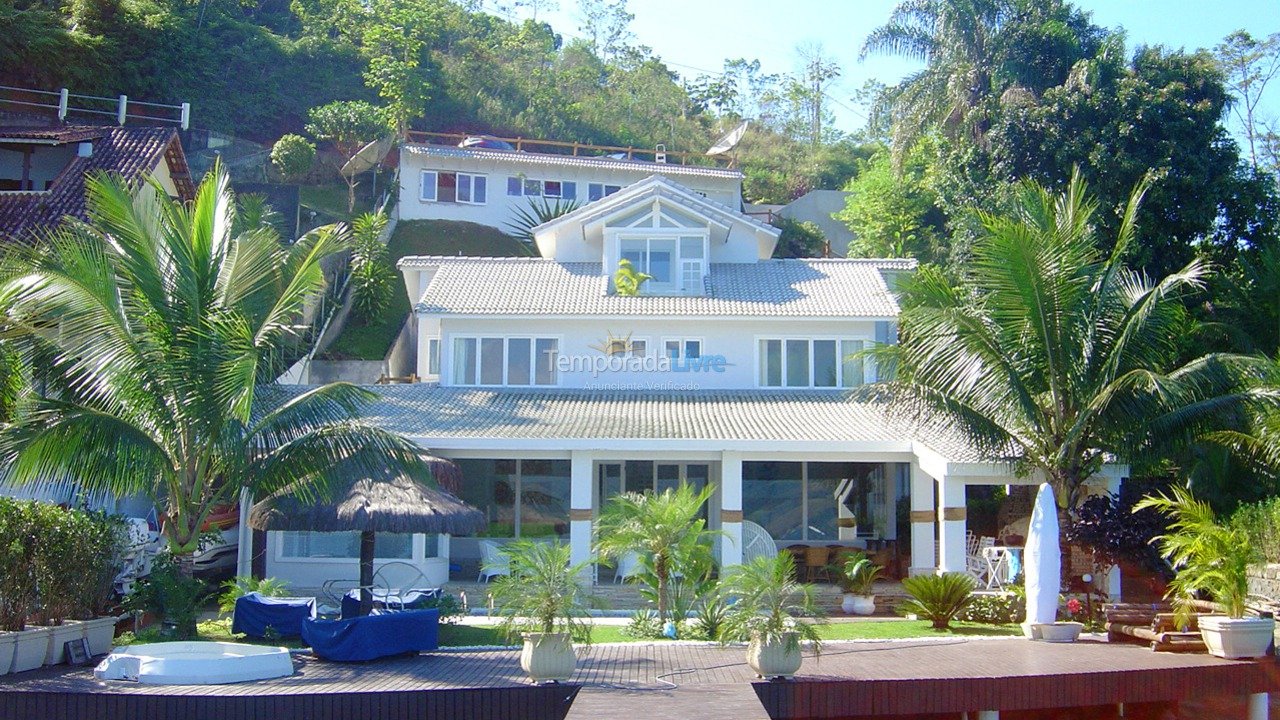 Casa para aluguel de temporada em Angra dos Reis (Condomínio Porto Ilha do Jorge Chega de Carro Entre Frade E Bracuhy)