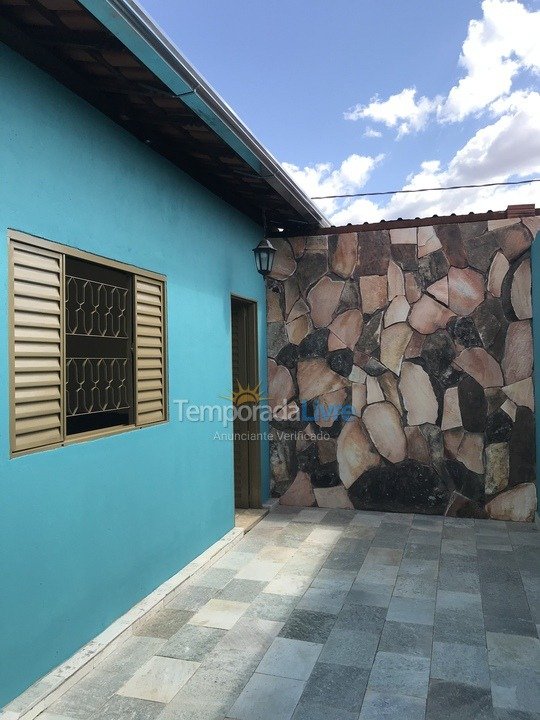 Casa para aluguel de temporada em Pirenópolis (Zizito Pompeu)