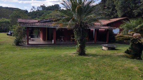 Ranch for rent in Pinhalzinho - Bairro Cunha