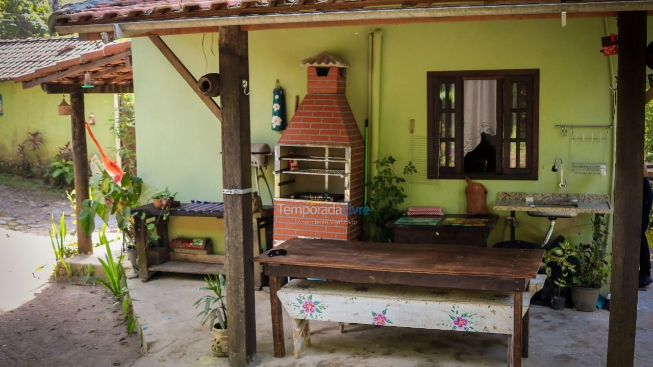 Casa para alquiler de vacaciones em Resende (Serrinha do Alambari)
