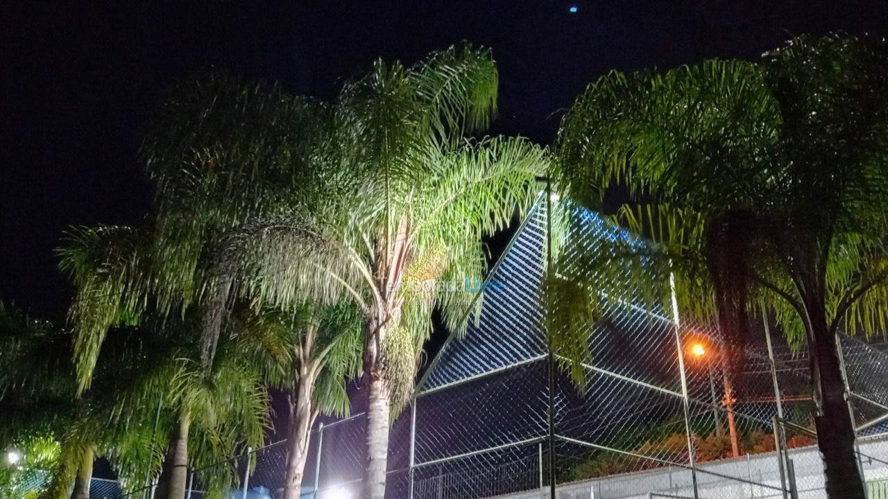 Granja para alquiler de vacaciones em Guararema (Parque Agrinco)