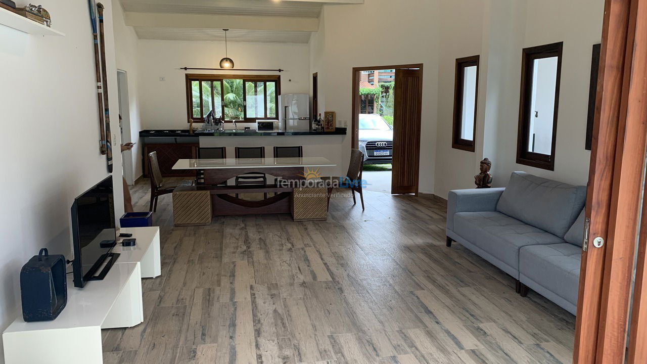 Casa para aluguel de temporada em Ubatuba (Horto Florestal)