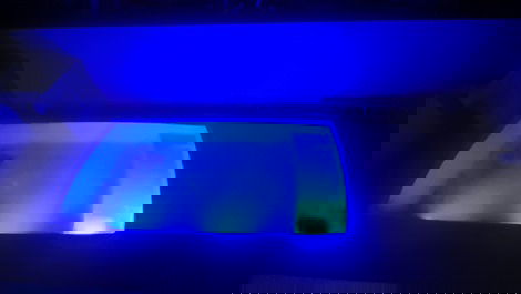 Piscina privativa com led