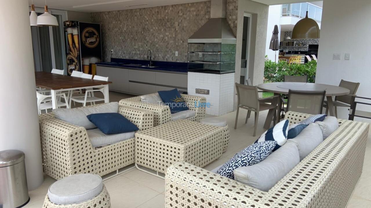 Casa para aluguel de temporada em Camaçari (Praia de Guarajuba)