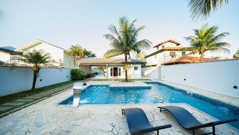 Tu casa en Morada da Praia con piscina climatizada