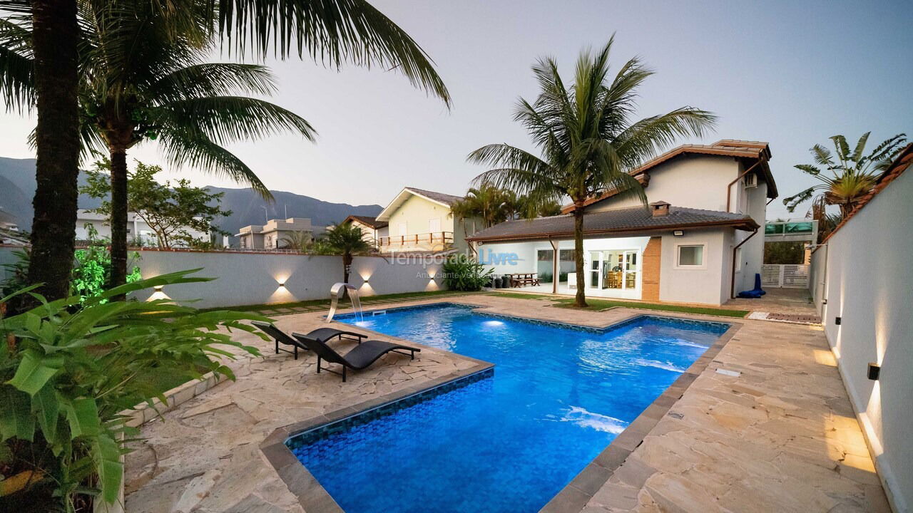 Casa para alquiler de vacaciones em Bertioga (Condominio Morada da Praia)