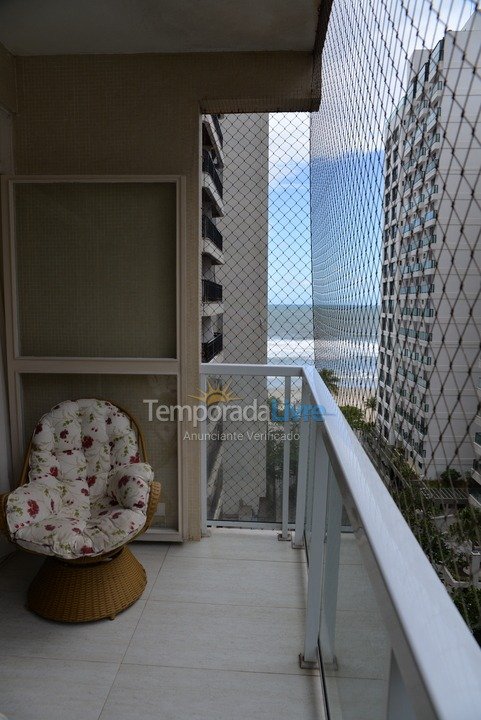 Apartment for vacation rental in Guarujá (Barra Funda)