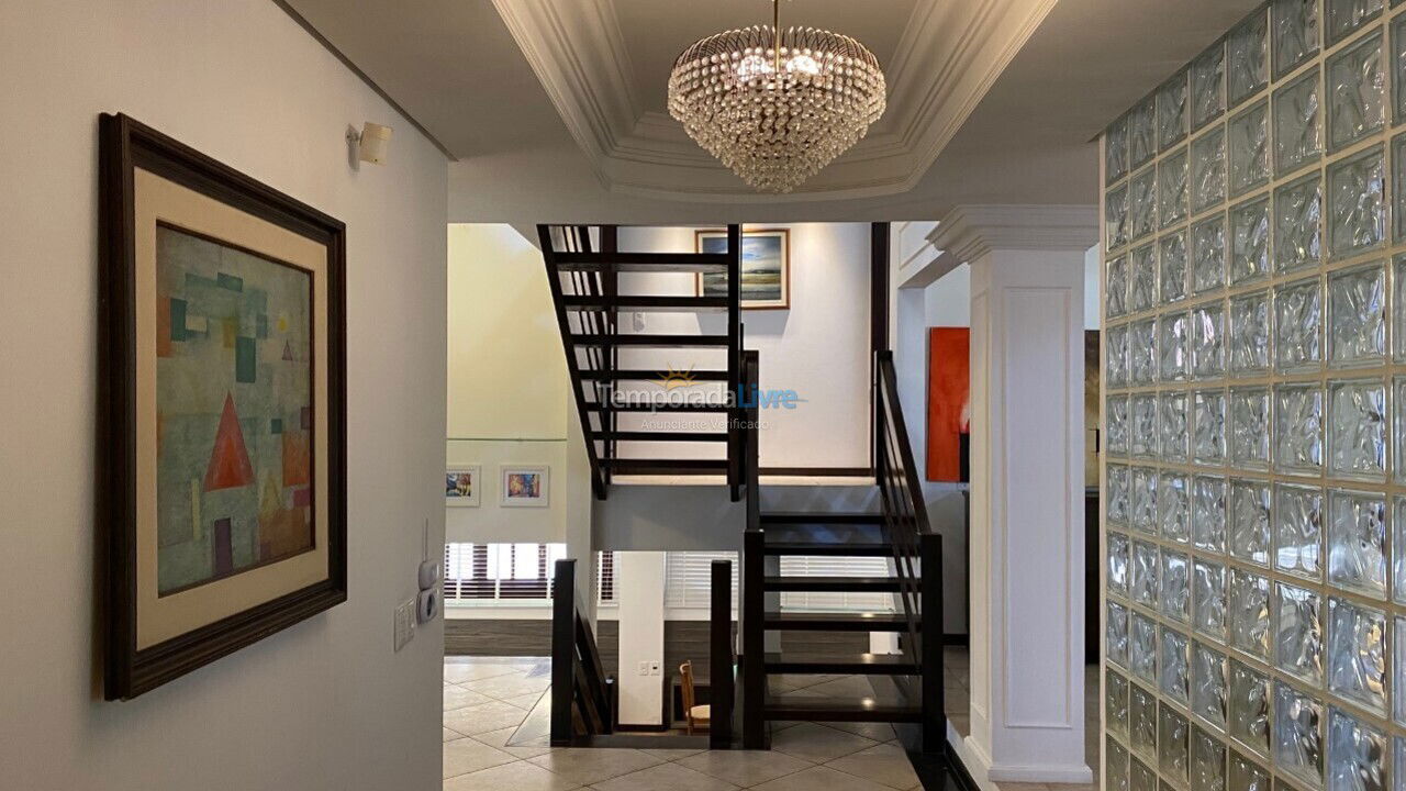 Casa para alquiler de vacaciones em Florianopolis (Jurerê Internacional)