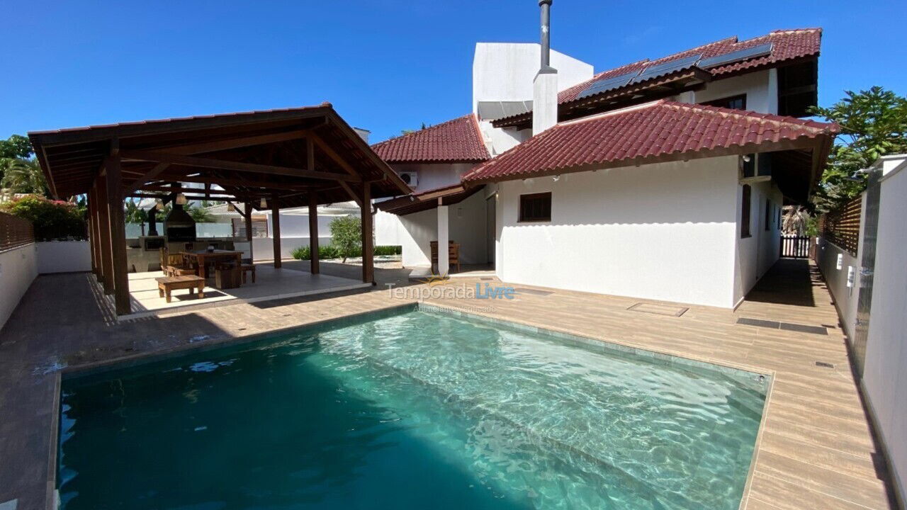 Casa para alquiler de vacaciones em Florianopolis (Jurerê Internacional)