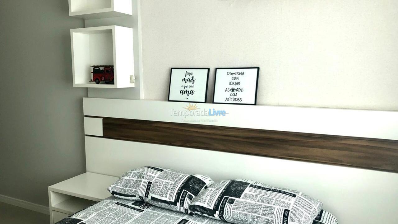 Apartamento para alquiler de vacaciones em Bombinhas (Praia de Bombas)