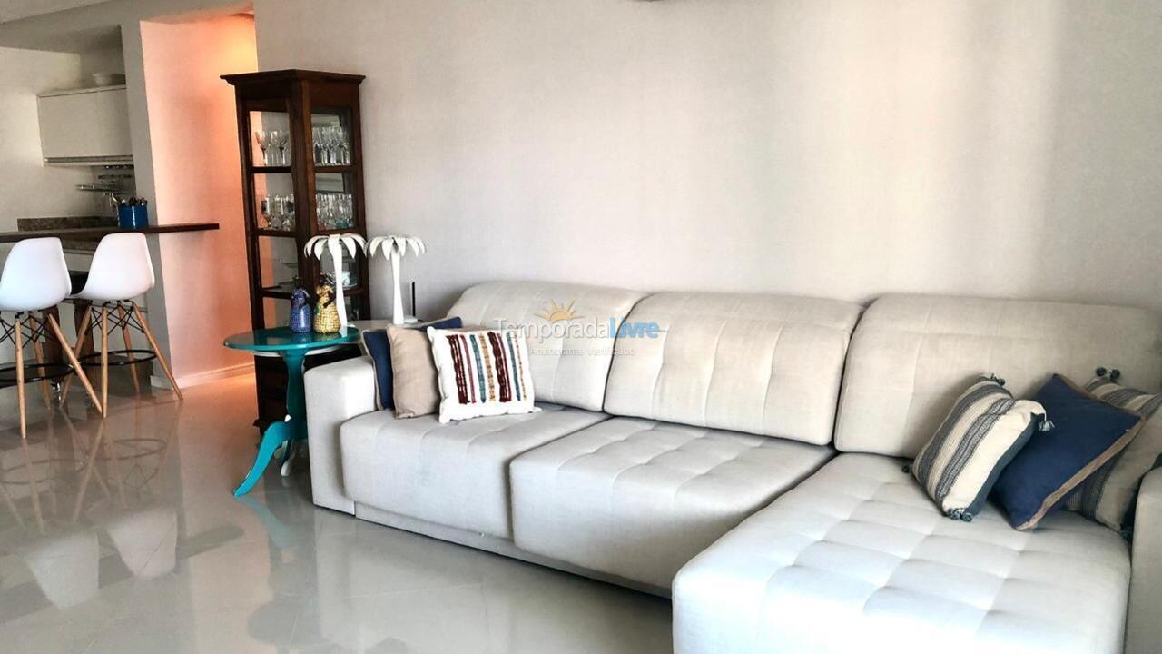 Apartamento para alquiler de vacaciones em Bombinhas (Praia de Bombas)