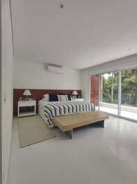 House in condominium for rent PRAIA DA BALEIA