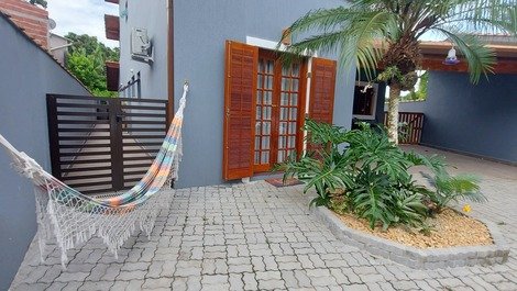 Couple Suite ❤ Charm and comfort in Condominium at Praia de Guaratuba