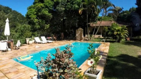 Casa de campo con piscina