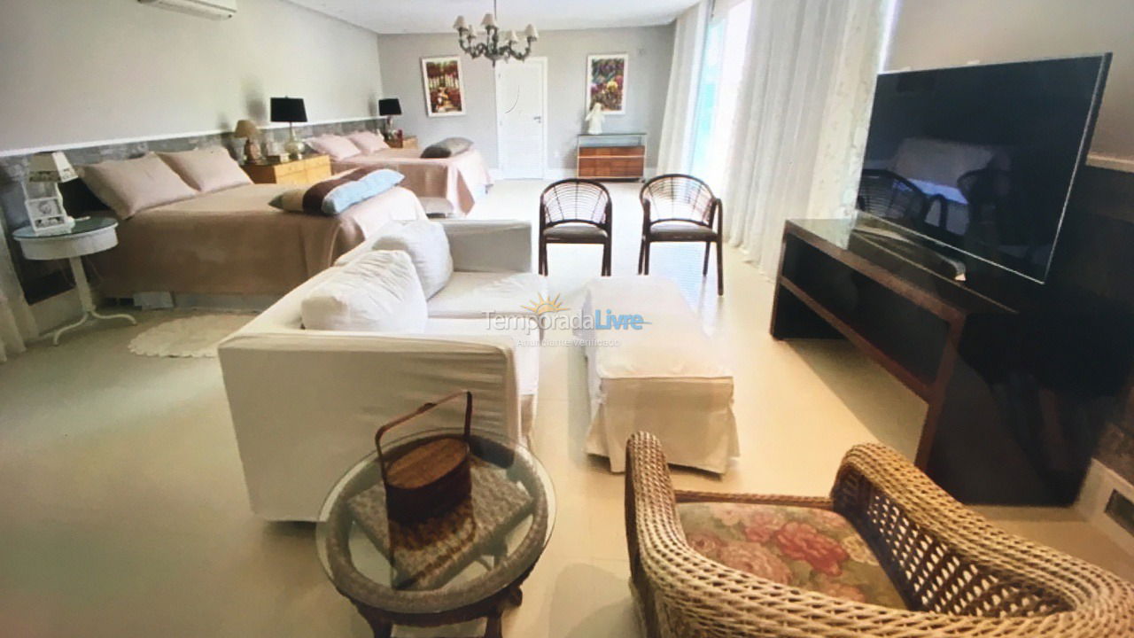 House for vacation rental in Camaçari (Praia de Guarajuba)