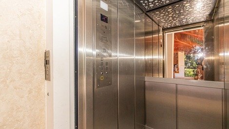 JOÁ - JOATINGA - MODERN HOUSE - VIEW ELEVATOR