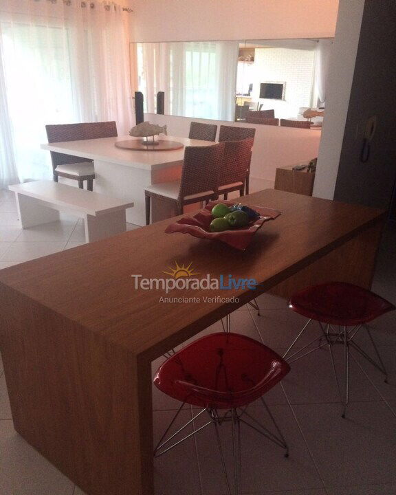 Apartamento para aluguel de temporada em Bertioga (Riviera de São Lourenço)