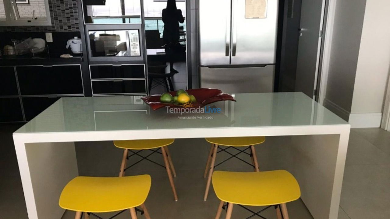 Apartamento para aluguel de temporada em Bertioga (Riviera de São Lourenço)
