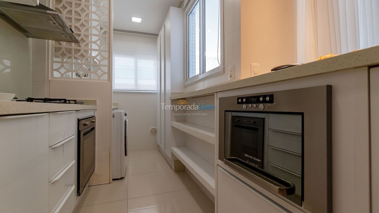 Apartamento para aluguel de temporada em Bombinhas (Praia de Bombas)