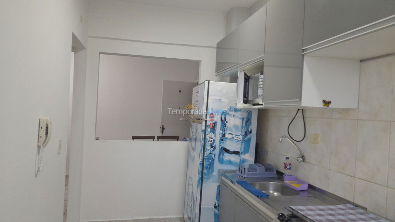 Apartamento para aluguel de temporada em Guarujá (Enseada)