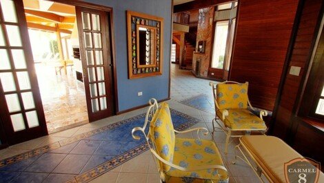 Beautiful House in Mariscal for 30 people