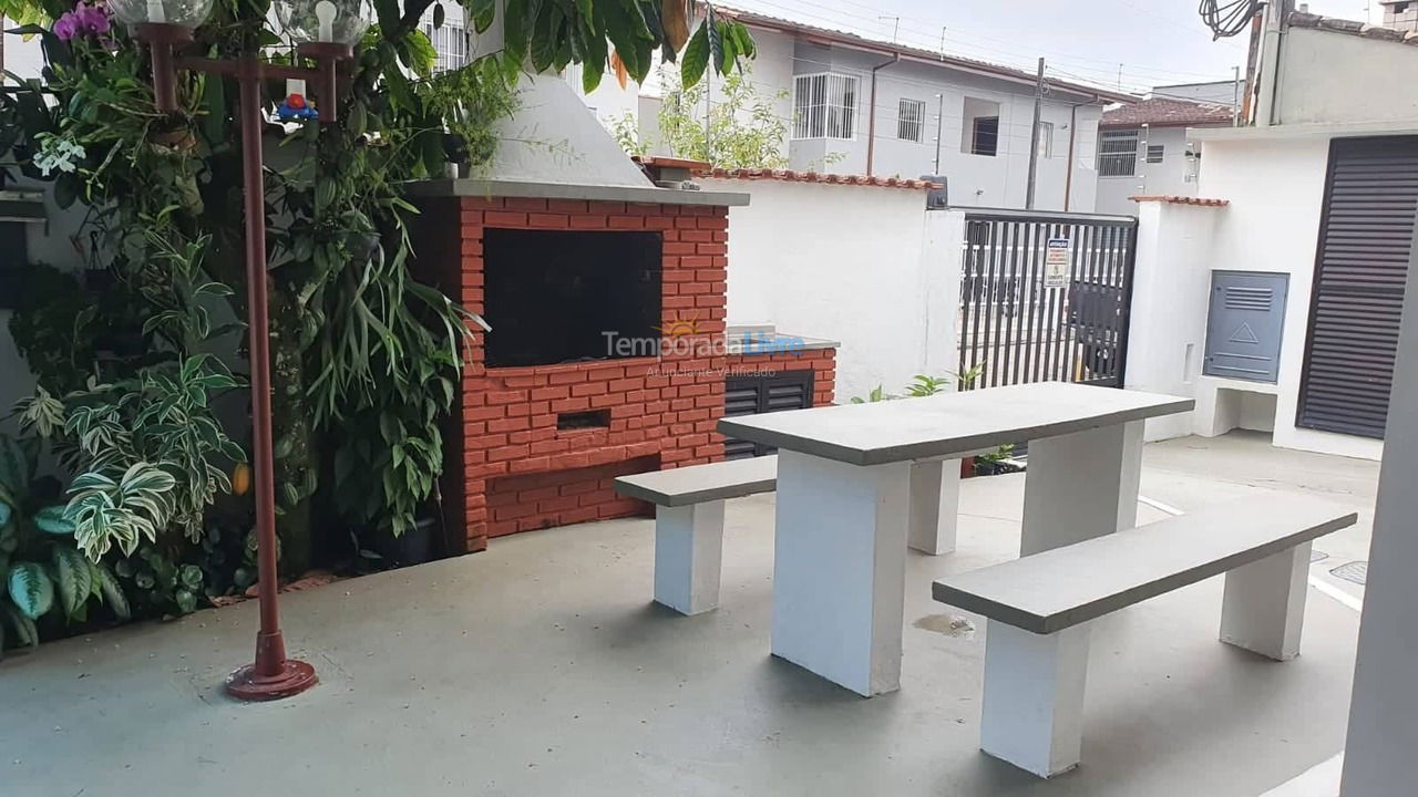 Apartamento para aluguel de temporada em Ubatuba (Praia Grande)