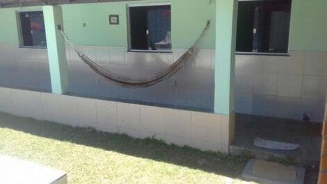 Casa de 04/04 con piscina al lado de la playa en Ilha de Vera Cruz-BA