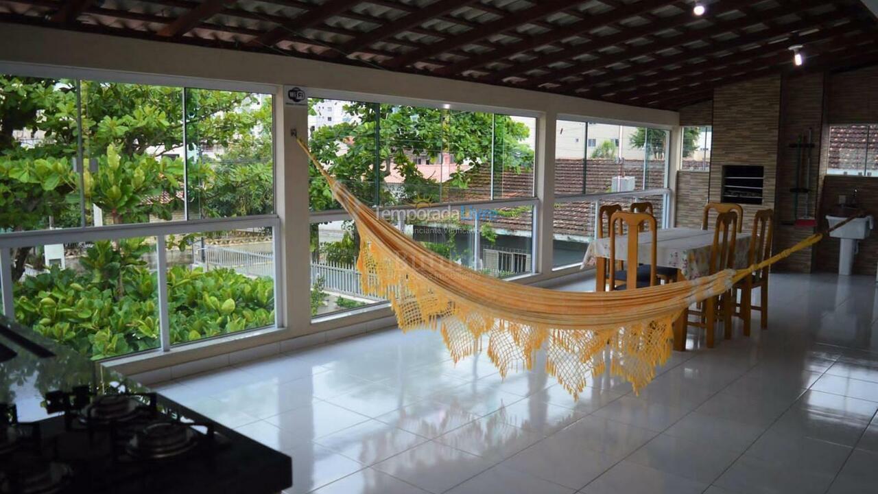Casa para alquiler de vacaciones em Itapema (Centro)