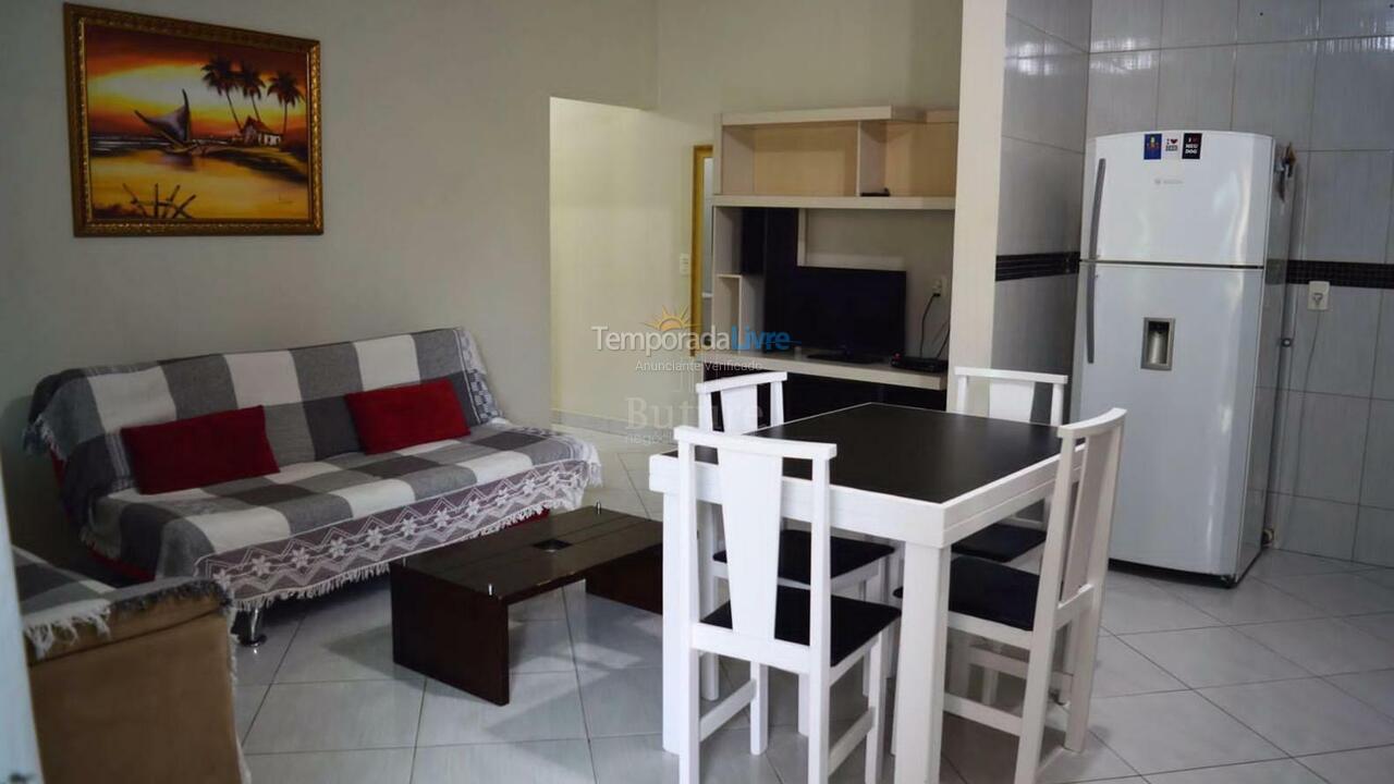 Casa para alquiler de vacaciones em Itapema (Centro)